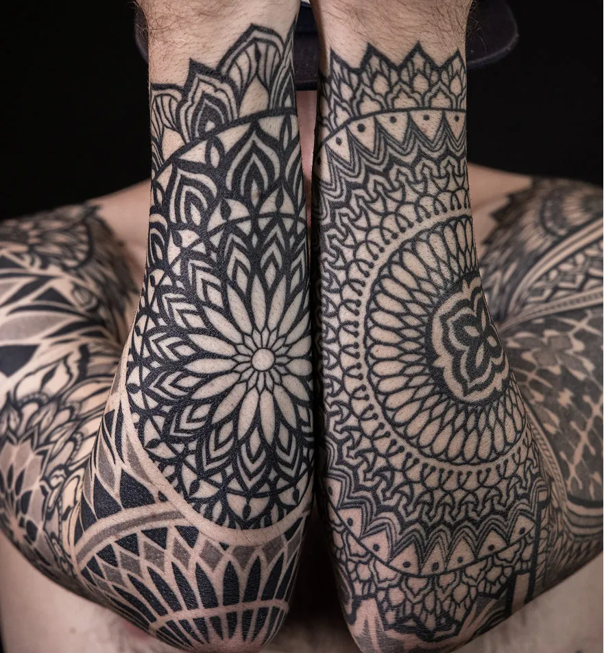Ty's Arm, geometric and ornamental tattoo by Simon Halpern, Kāneʻohe, Oahu