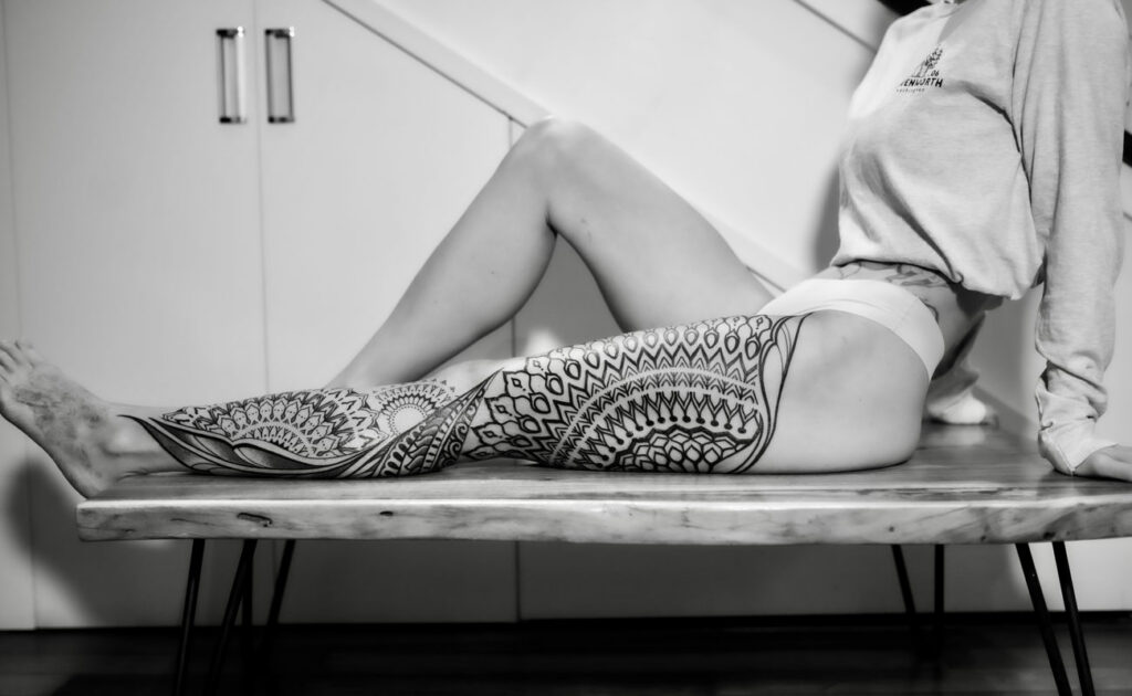 Madison's Mandala Ornamental Flow Leg, ornamental mandala tattoo by Simon Halpern, Kāneʻohe, Oahu
